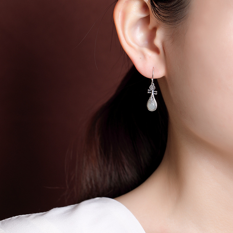Bông tai bạc S925 đính ngọc bích Hetian phong cách quốc gia — Một cặp