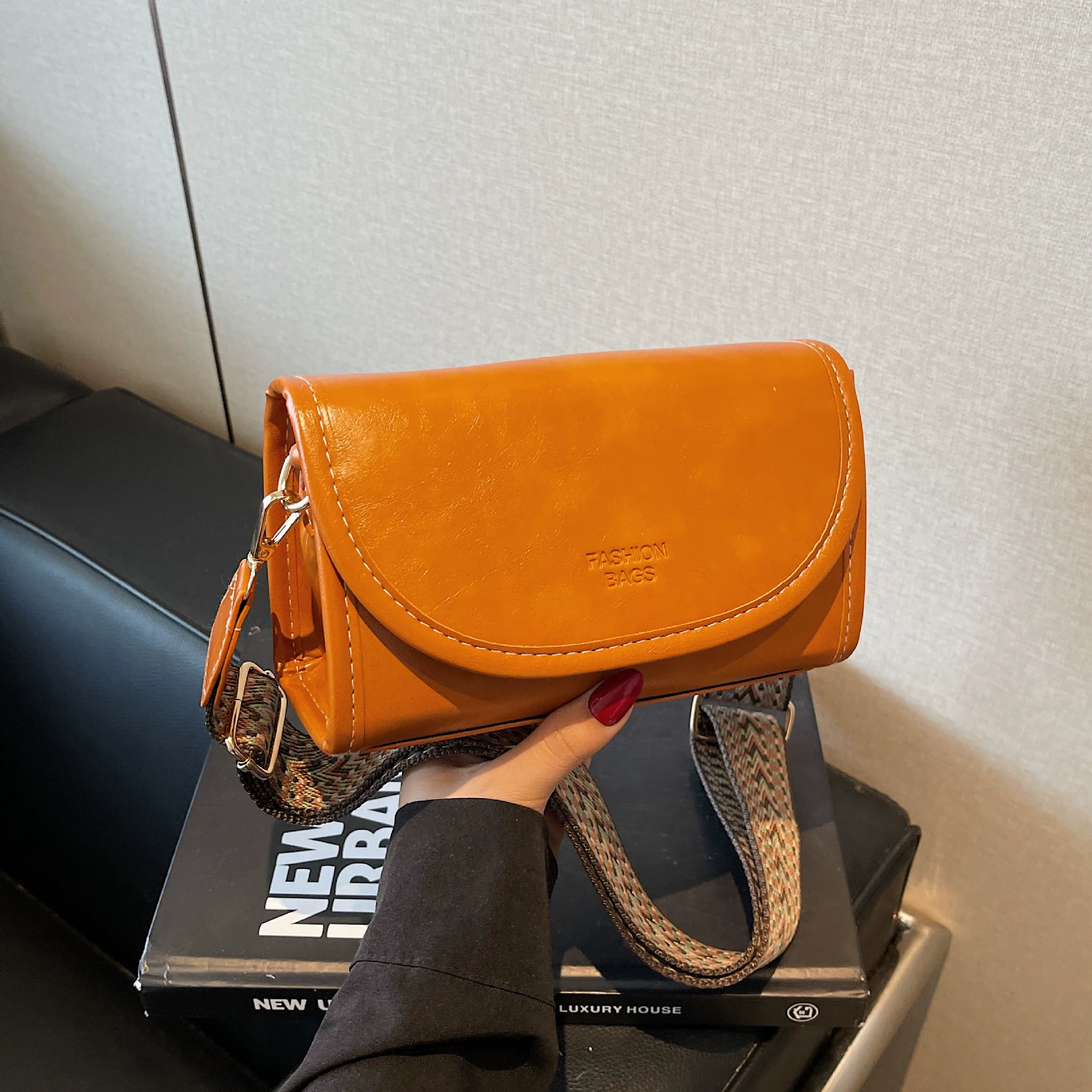 Retro small bag, shoulder bag, one-shoulder bag