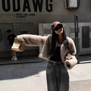 Round Neck Short Faux Fox Fur Coat�̿�A�IС���L�º���ëƤ��