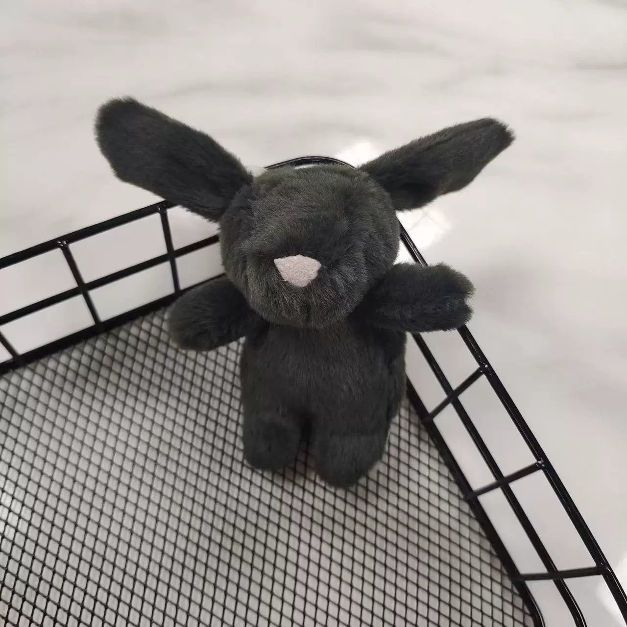 Cotton pendant, tennis rabbit