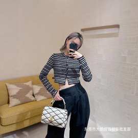 2025年早秋LOU*新款波浪花边针织钩花羊毛纱线短款开衫外套女修身