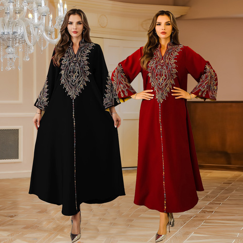 Emirates Muslim Women's Abaya Gown with Rope Embroidery in Dubai