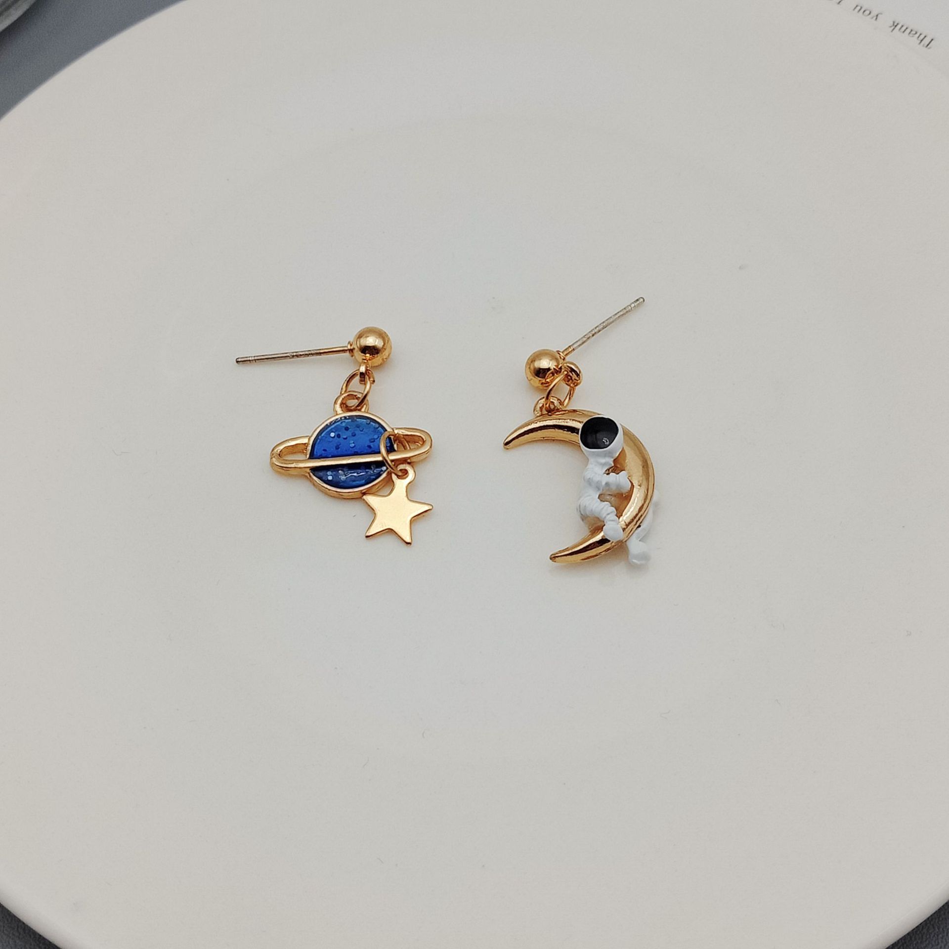 Astronaut, Moon Pattern Fashion Astronaut Moon Alloy Plating Women's Drop Earrings 1 Pair