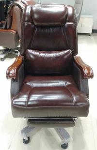 Guangxi Office Furniture Boss Chair President Computer Chair Executive Chair Reclining Cowhide Office Chair with Massage Footrest