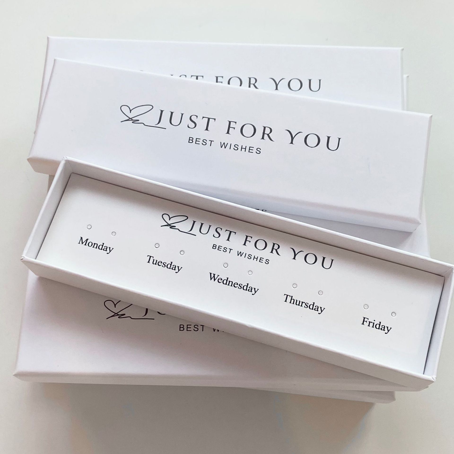 Jewelry Boxes Classification 1 Piece Cloth Simple Style Classic Style Holiday Daily Solid Color Jewelry Boxes