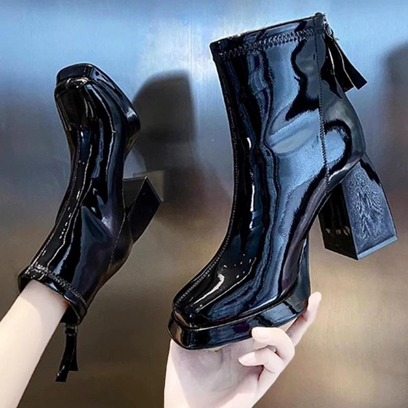 Толстые каблуки короткие сапоги женский 2024 новый осенняя мода квадратная голова водонепроницаемый стол на высоких каблуках осенью и зимой бархатные сапоги Мартин бежевый