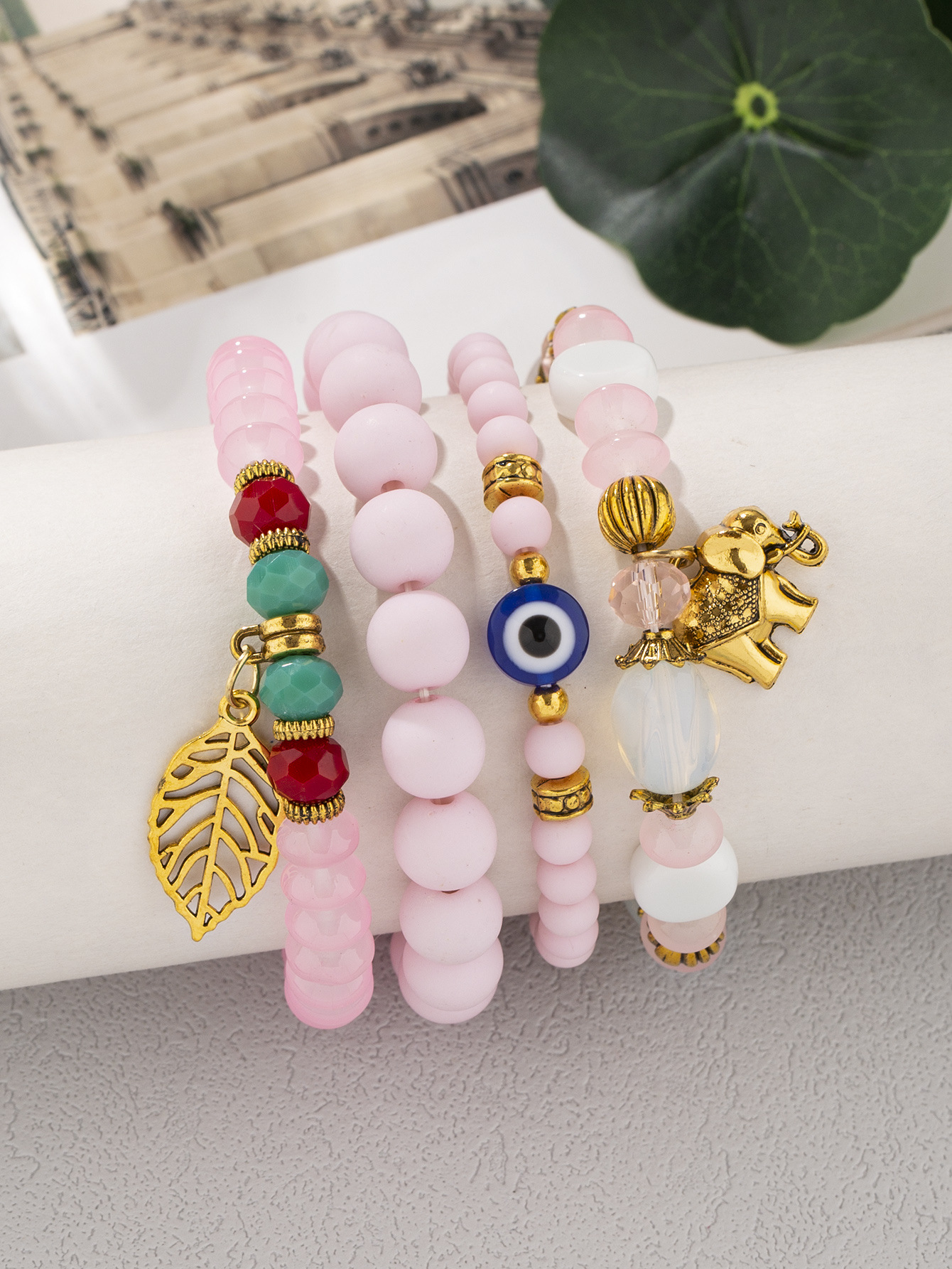 51g Weight Alloy Pendant Material Bracelets Classification Beads Chain Material 1 Set Quantity Holiday, Daily, Street Occasion Alloy, Glass Material Leaf, Elephant Pattern Women's Gender Beaded, Plating Design Casual, Retro, Simple Style Style Casual Retro Simple Style Leaf Elephant Arylic Alloy Glass Beaded Bracelets Wholesale 2