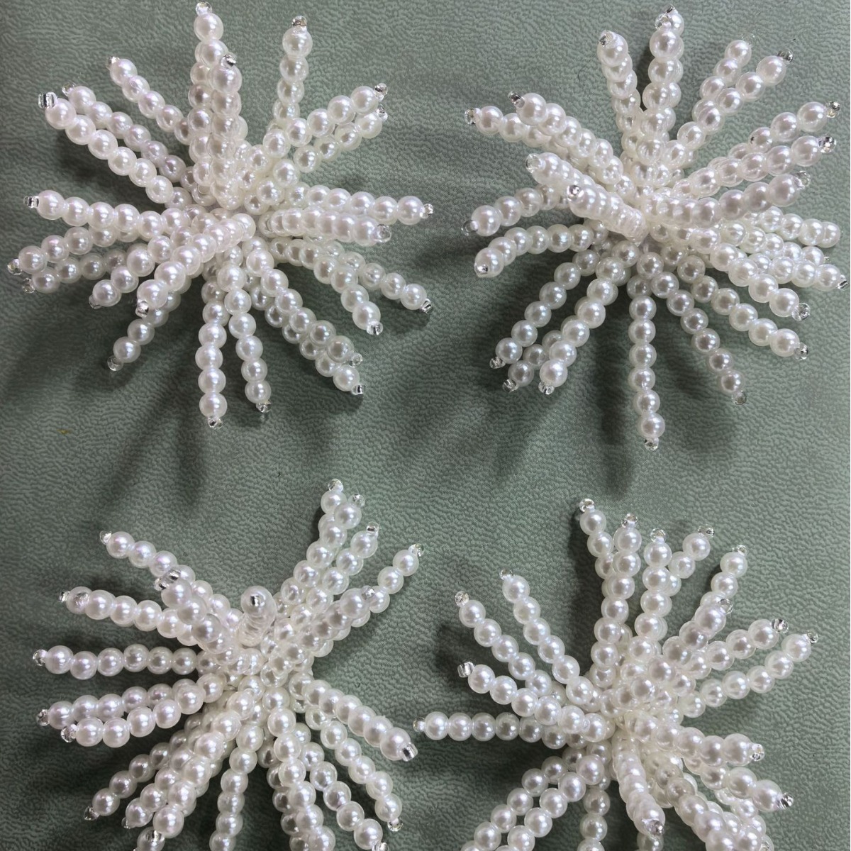 Beaded Hanging Stereo Pearl Patch Cloth Patch for Clothes and Shoes DIY Decorative Flower Brooch Embroidered Shoe Accessories