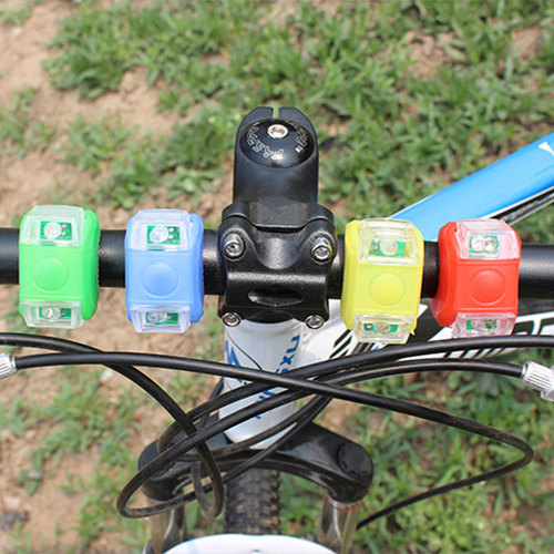 Bicycle light children's scooter frog light balance car warning light LED silicone flash tail light bicycle accessories