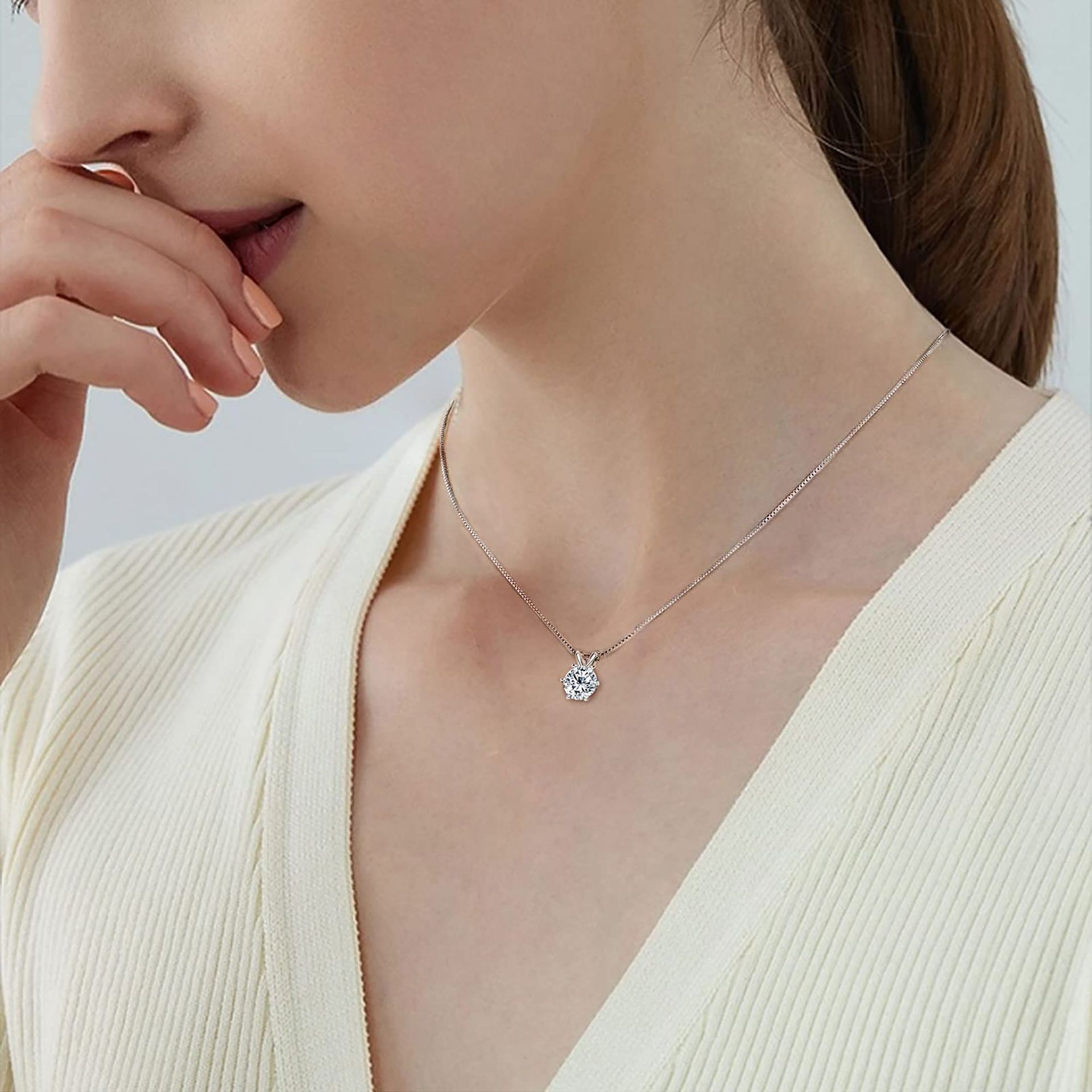 (Cross-border trading), classic fashionable necklace, stone inlay, pendant with zircon, Amazon, light luxury style, simple and elegant design 3