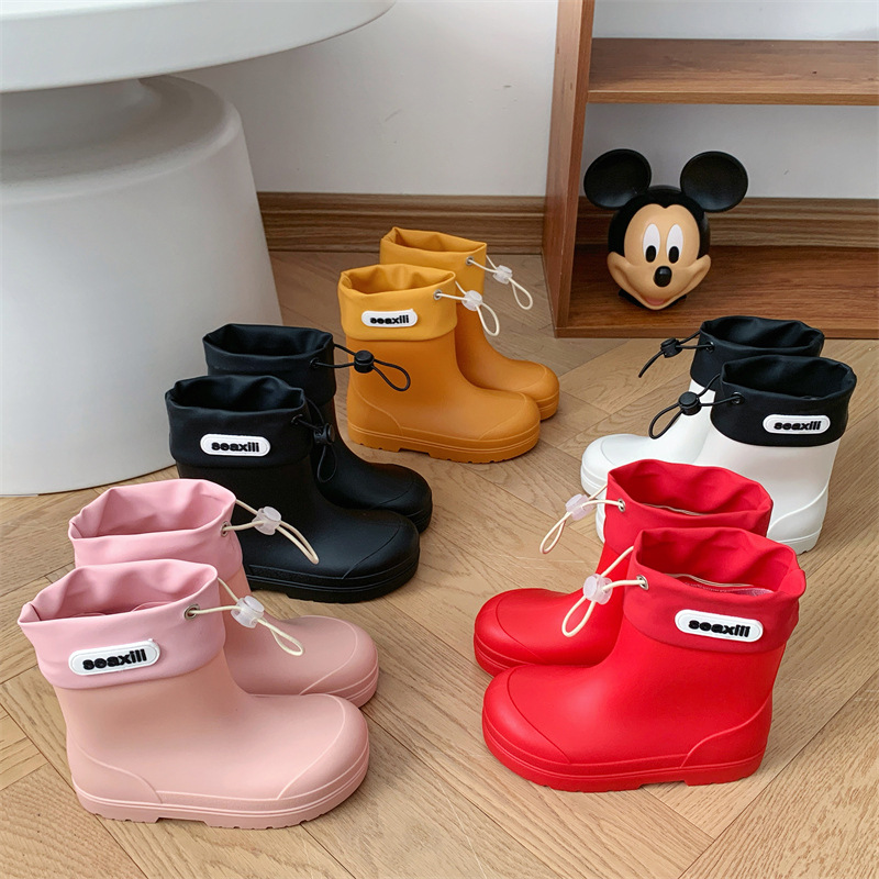 High-End Water Boots, Rain Boots, Children's Waterproof, Non-Slip, Rainy Day Rain Boots for Small and Medium-Sized Children, Thickeneded Wear-Resistant Water Shoes, Kindergarten Gifts