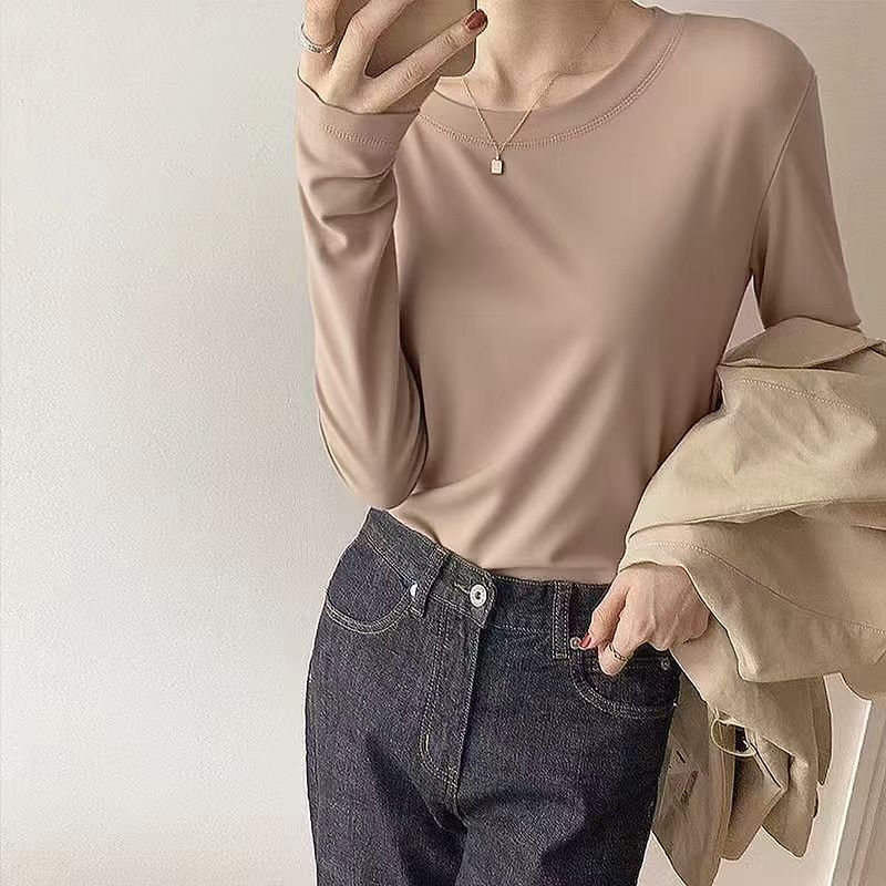 Camisa de fondo de terciopelo de doble cara Ropa interior de mujer Otoño e invierno cepillado manga larga con forro polar estilo coreano blanco Yang cuello redondo superior