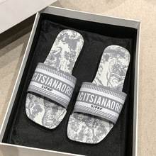 ��ЬŮins�⴩�r����Ů�Lƽ�׃��������Ӽ���ԡ�҃ȷ�������Ь��