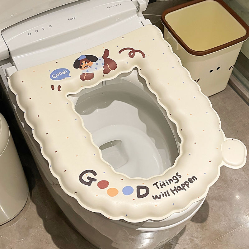 かわいいアニメの便器マット春夏は便器を拭くことができます。|undefined