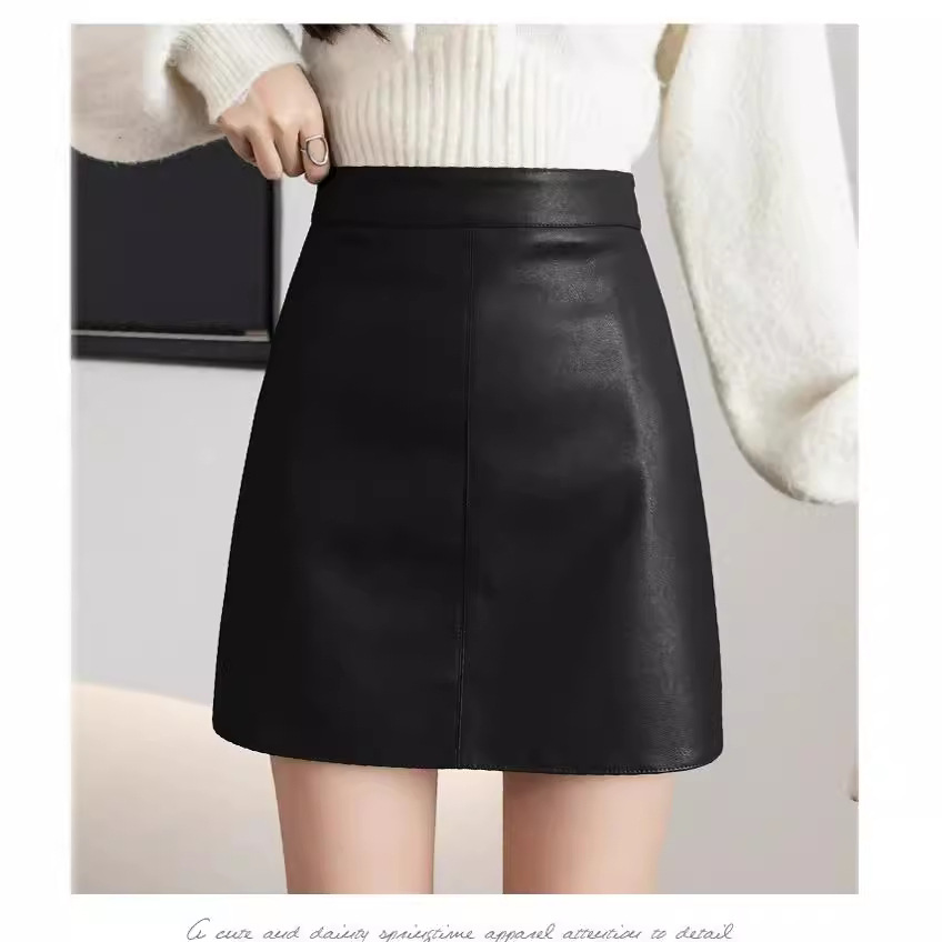 High-waisted PU leather skirt, women's autumn/winter 2025 new style, slimming, versatile A-line bodycon skirt, short skirt.