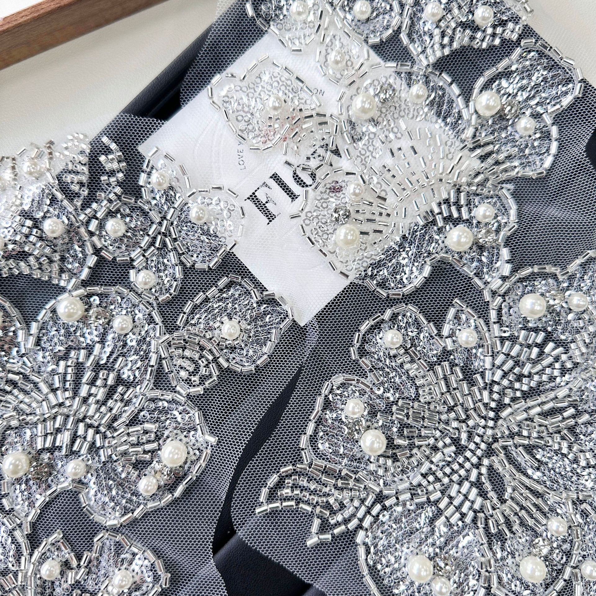 Bordado de cuentas Par de cuentas Par de flores Par de flores Raglito Accesorios de bricolaje Pegatinas de ropa Vestido de baile Accesorios de vestir Pegatinas de tela