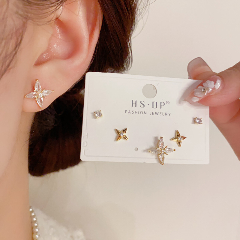 14K Gold Plated Plating Material Ear Studs Classification 1 Set Simple Style Star Copper 14K Gold Plated Ear Studs