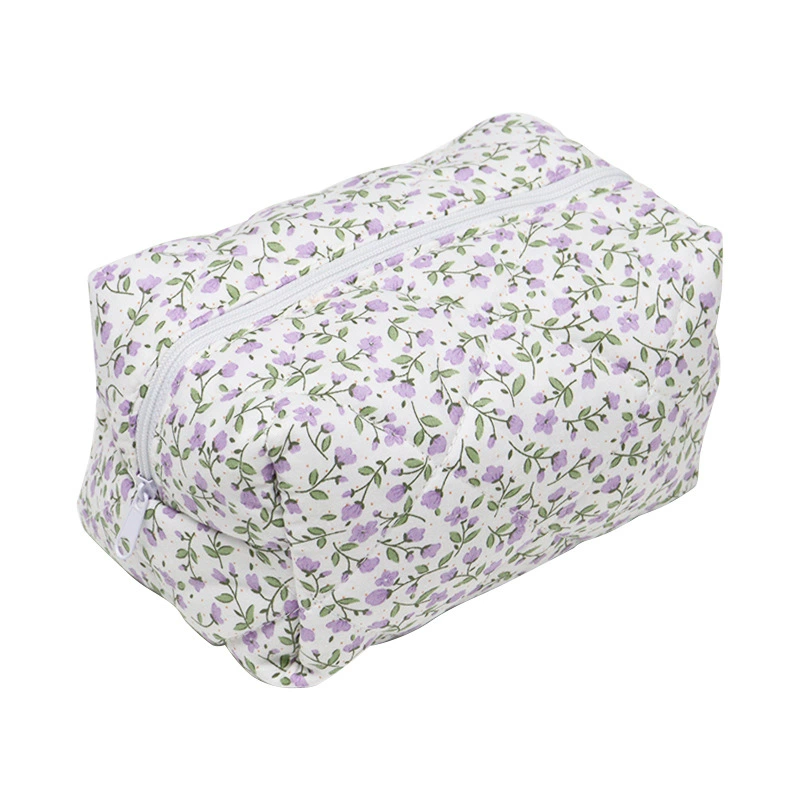 Стёганая косметичка coquette с вишнёвыми принтами, хлопок, 17×12×9,5 см, пухлая