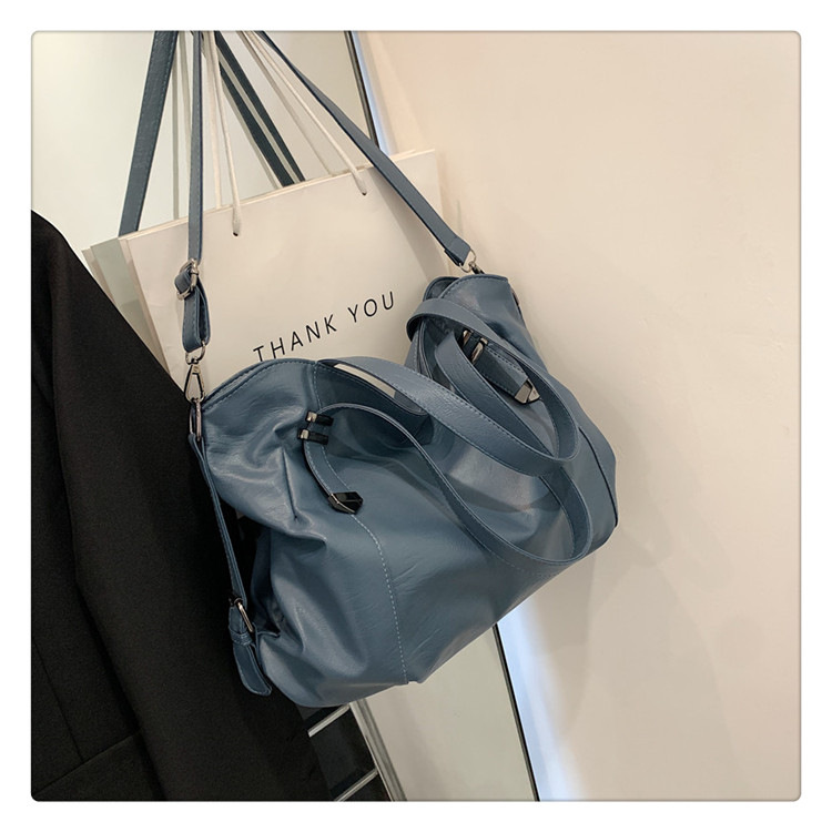 New fashionable European and American women's bags, retro and simple single-shoulder bags, large-capacity high-quality handbags, elegant crossbody bags are in stock undefined