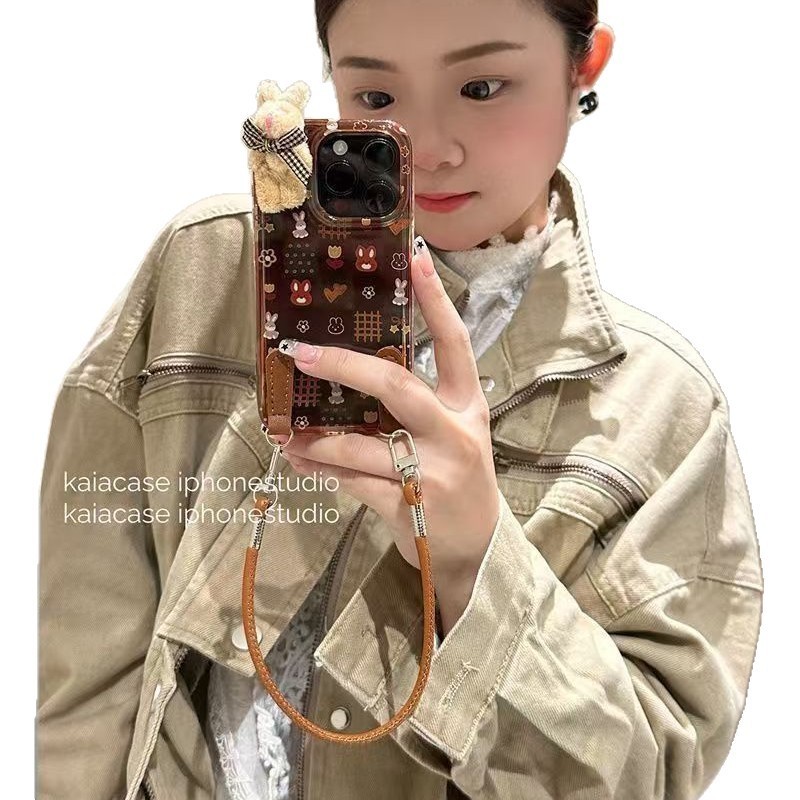 棕色格子兔子公仔适用iPhone17PROMAX手机壳新款16/15/14/13软壳|undefined
