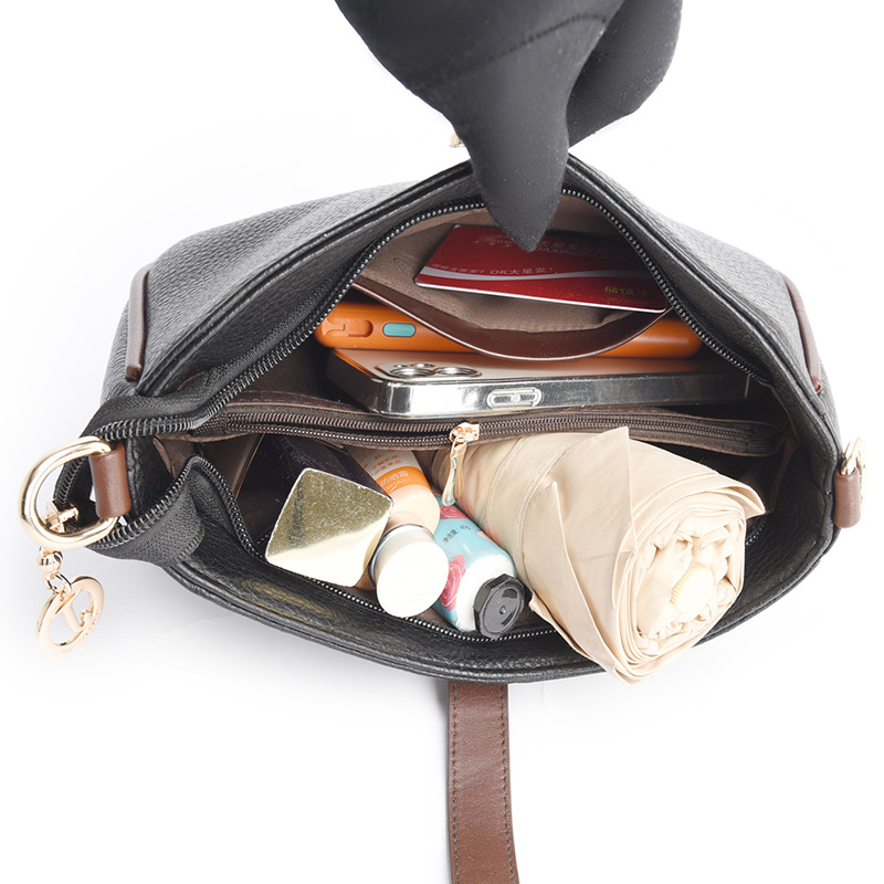 shoulder bag