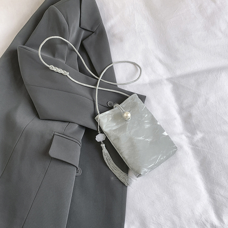 Nicho Zhong superfuego mini bolso de teléfono móvil de hombro para mujeres 2024 nuevo estilo de moda de verano versátil bolso de hombro de moda