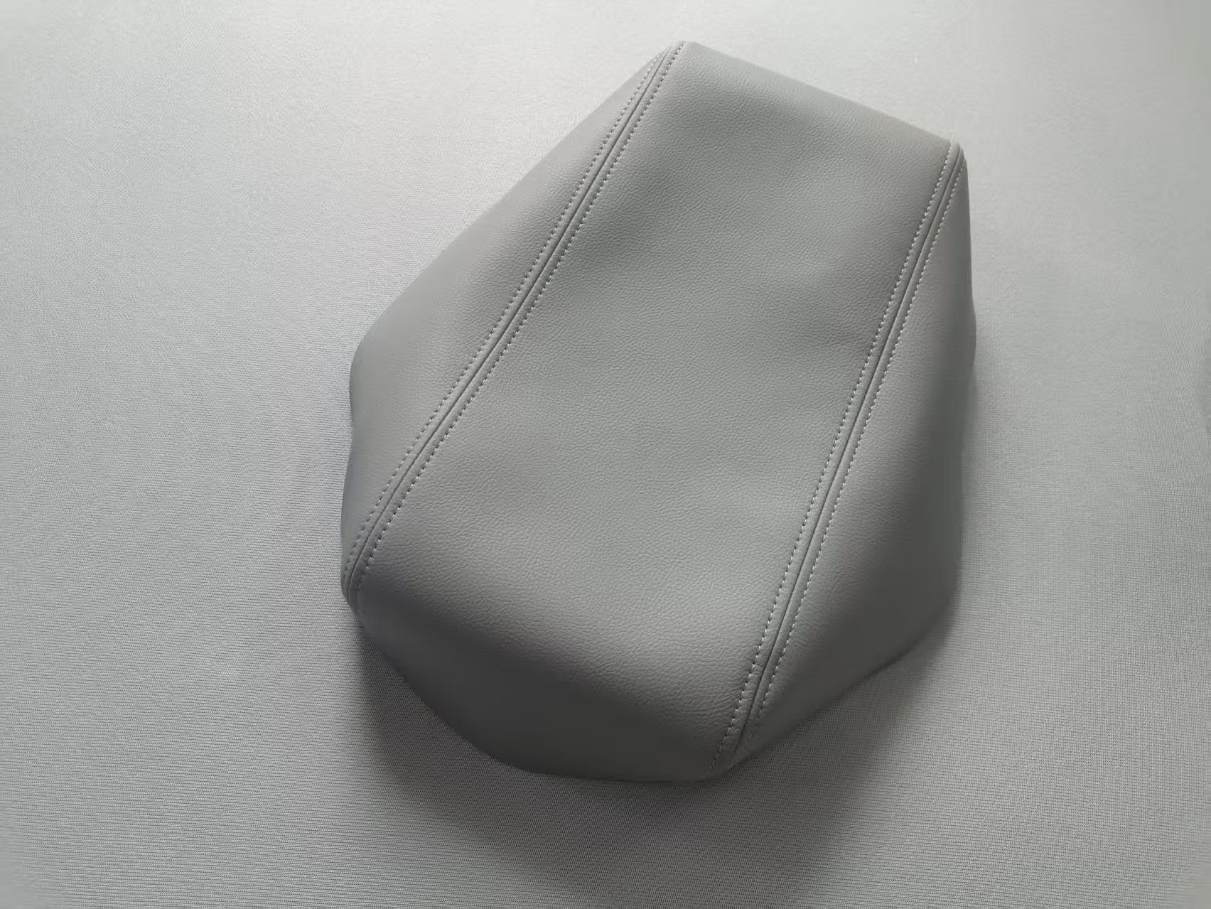 Cross-Border Applicable Toyota Camry Armrest Box Cover Leather Case Car Central Armrest Leather Protective Cover Interior Car Accessories