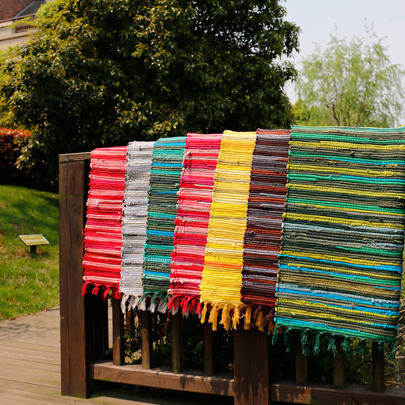 Retro-Style Striped Multi-Color Household Carpet for Living Room, Bedroom, Entrance, Balcony, and Doormat Made of Woven Rag Strips