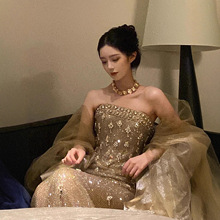 金色抹胸晚礼服修身重工高级感轻奢名媛气质鱼尾裙订婚新娘敬酒服