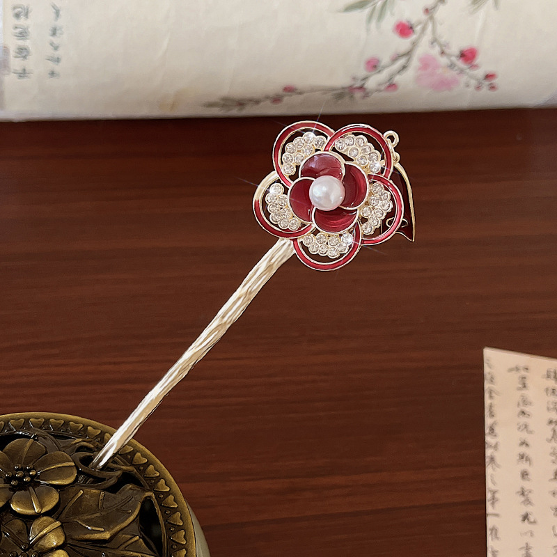 Horquilla de abanico nuevo estilo chino retro de alta gama placa de metal horquilla de pelo Hanfu cheongsam horquilla horquilla accesorios para el cabello femenino