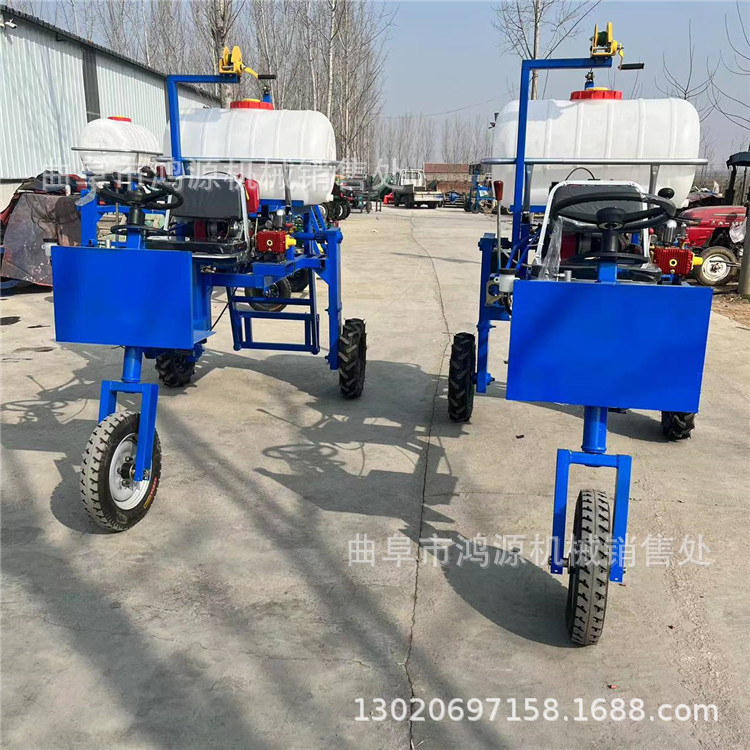 雾化均匀小型打药车 农用四轮打药机图片 小型座驾式三轮打药机视