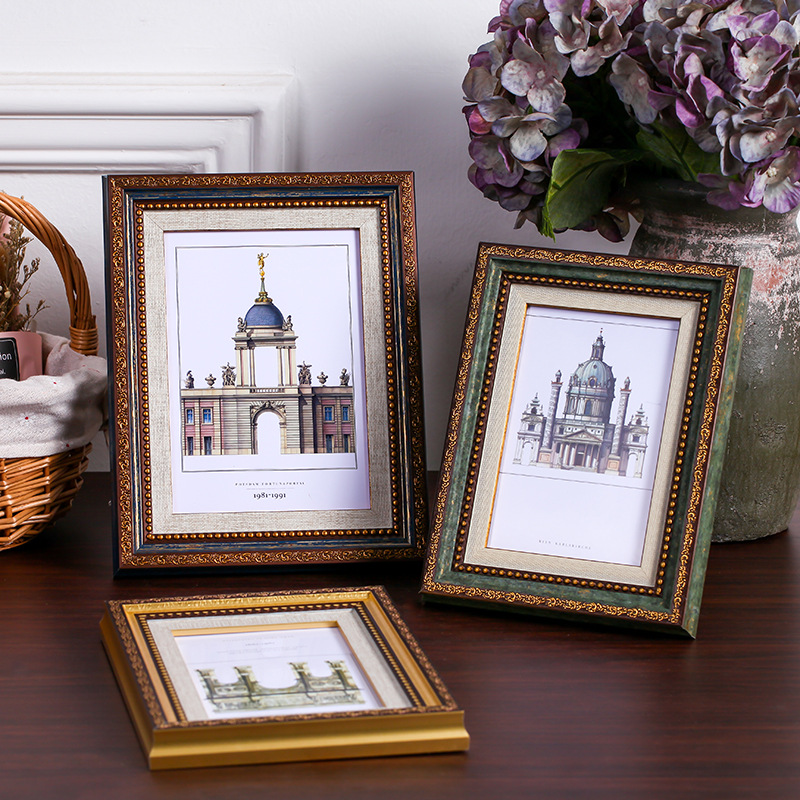 Retro wall photo frame for bedroom