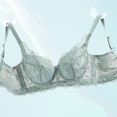 Direct factory shipping large size bra for women, big chest shows small, lace sexy, clustering, upper support, vice milk adjustment bra