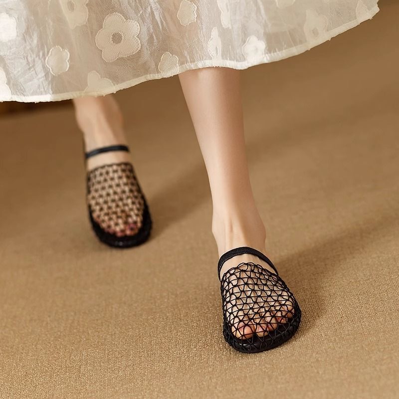 Casual Versatile Round-Toe Flat Sandals Summer New Trendy High-Value Mesh Woven Closed-Toe Slippers Casual Versatile Round-Toe Flat Sandals Summer New Trendy High-Value Mesh Woven Closed-Toe Slippers