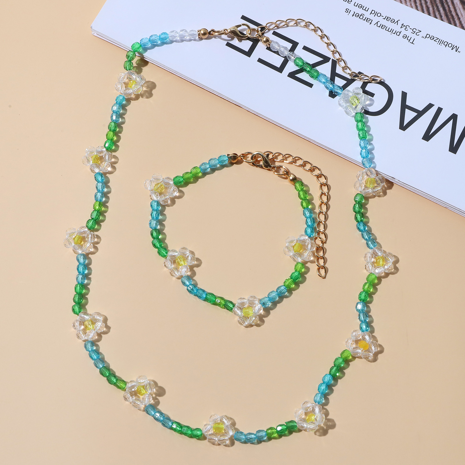 Ethnic Hand-woven Acrylic Flower Round Bead Chain Necklace Bracelet Set display picture 2
