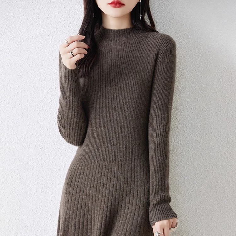 半高领贴身连衣裙女修身2025秋冬款针织长裙显瘦过膝超长毛衣裙|undefined