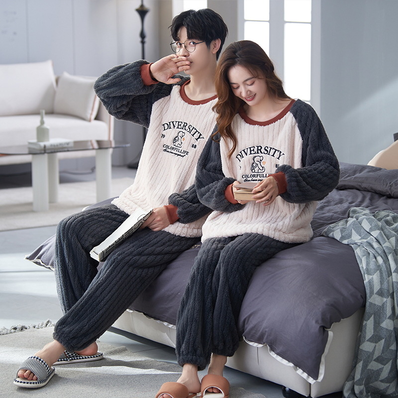 Coral Velvet Couple Pajamas for Women Winter Fleece-Lined to Heattech Men's Flannel Loose Large Size Thickeneded Home Wear Set