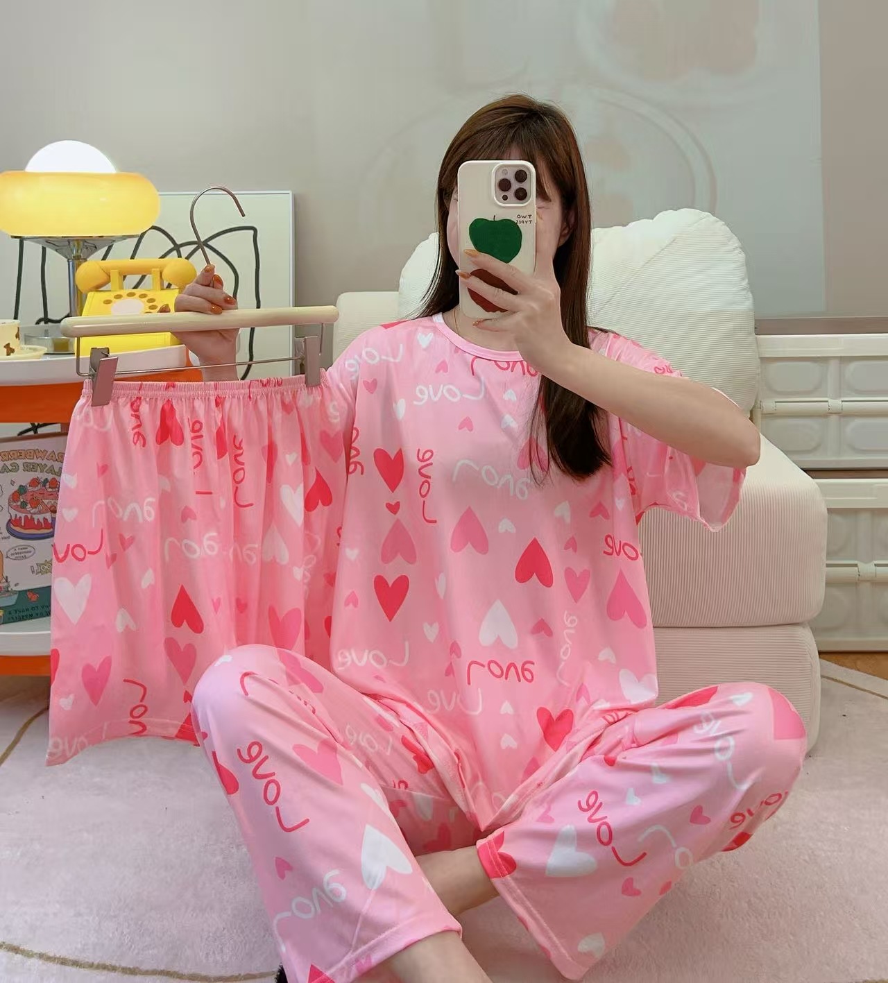 Pijamas de verano transfronterizos pijamas de leche de seda de tres piezas set de dibujos animados comercio exterior ropa para el hogar pantalones de mangas cortas lindos