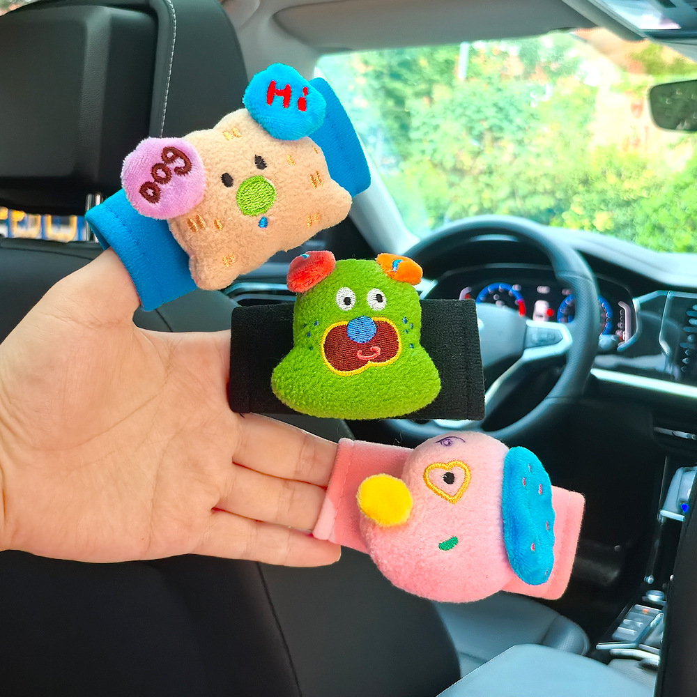 Nuevos productos creativos y cuidadosos mango de automóvil masculino y femenino universal mango de puerta interior cubierta guante de techo