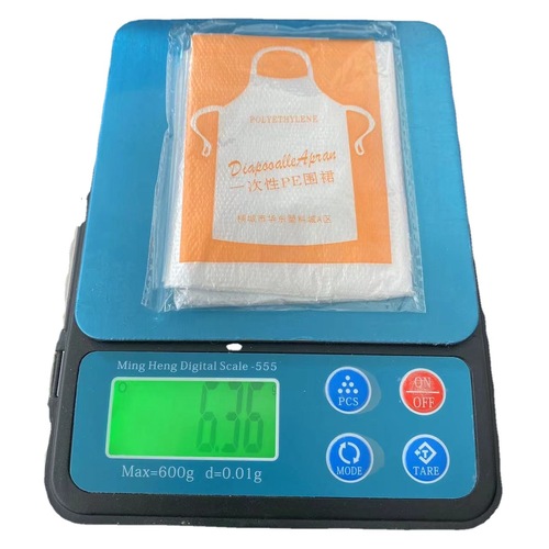 Disposable apron wholesale individually packaged catering hot pot kitchen waterproof and anti-fouling transparent plastic apron for painting