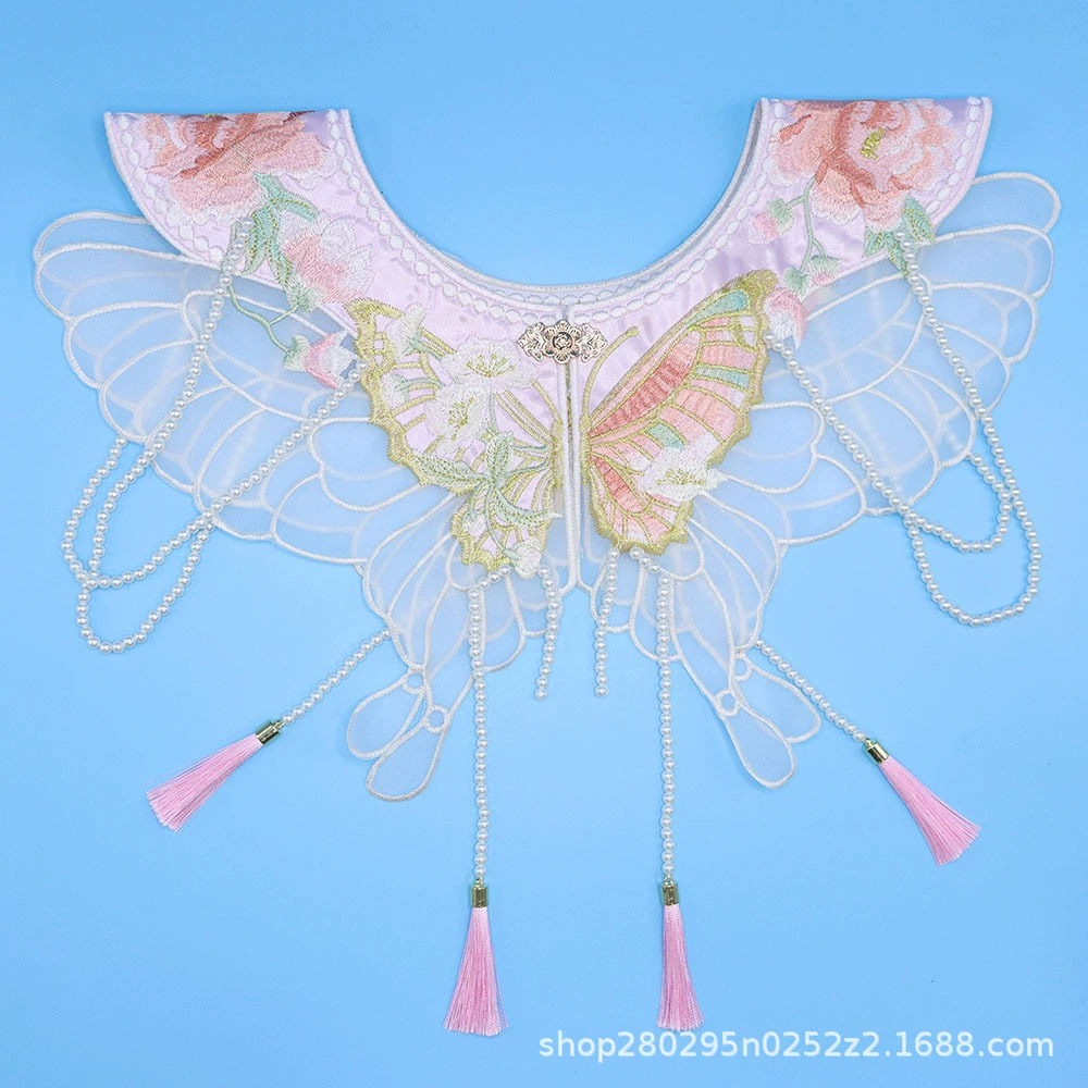 Бабочка Цветочная вышивка Облачное плечо