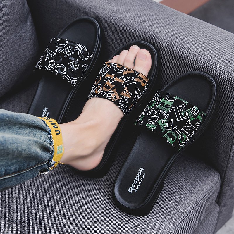 2023 Men's Flip Flops Summer Men's Slippers Men's Trend Korean Personalized flip flops Vietnamese beach slippers_voghion.com