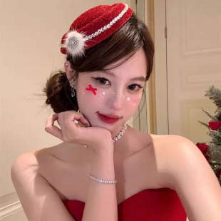 �Շ��мtɫ�W�С�Yñ�l�AŮ2025�¿�߶��}�Q�������b�����յ���