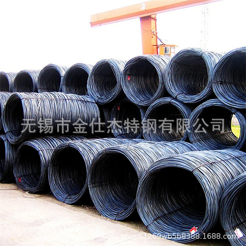 10450489363_1834269094