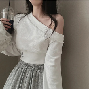 �n��С�����Բ�Ҏ�tб�I¶�������@�ݶ̿��L���l��Ů
