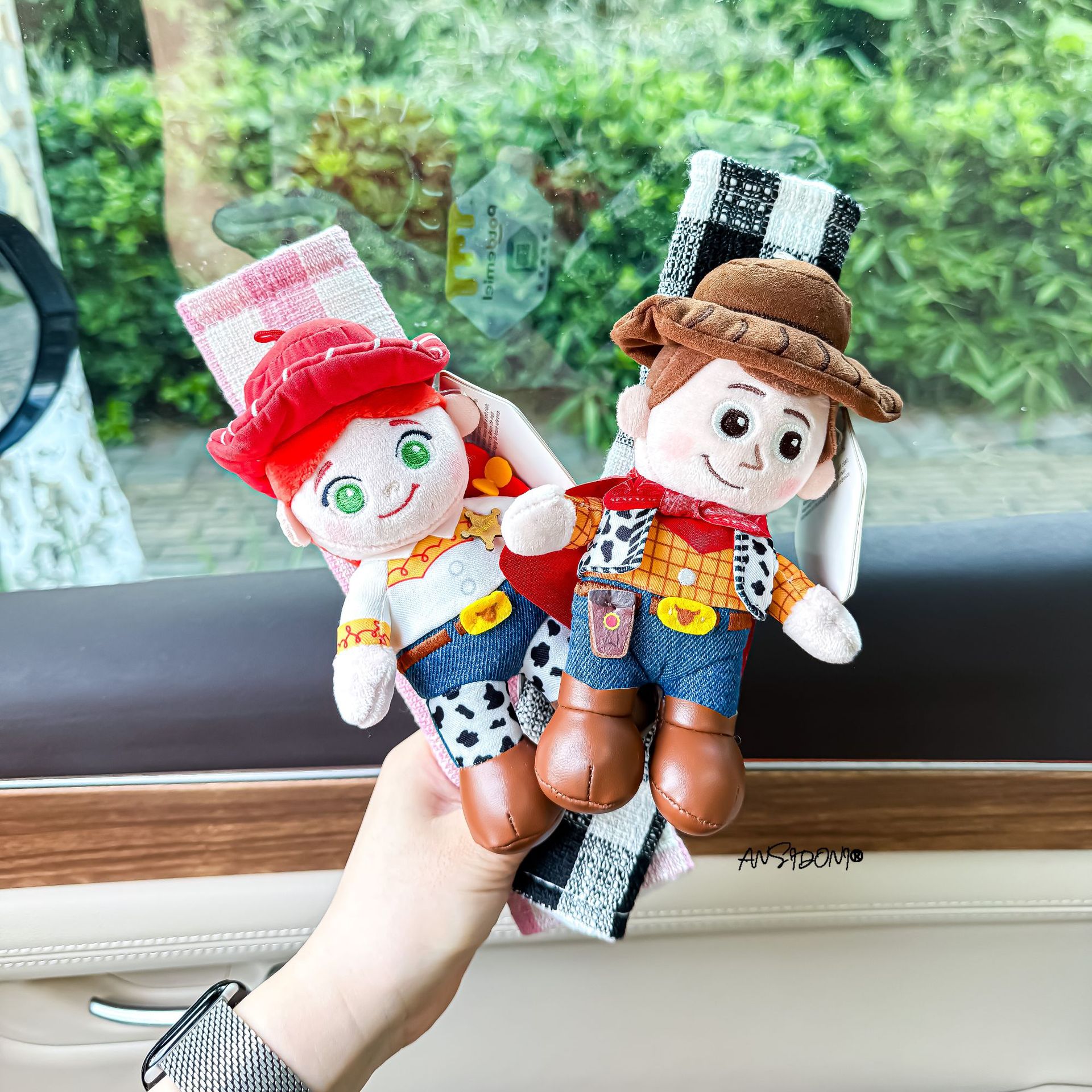 Authentic Buzz Lightyear Woody car seatbelt shoulder pad plush toy car interior decoration new car gift