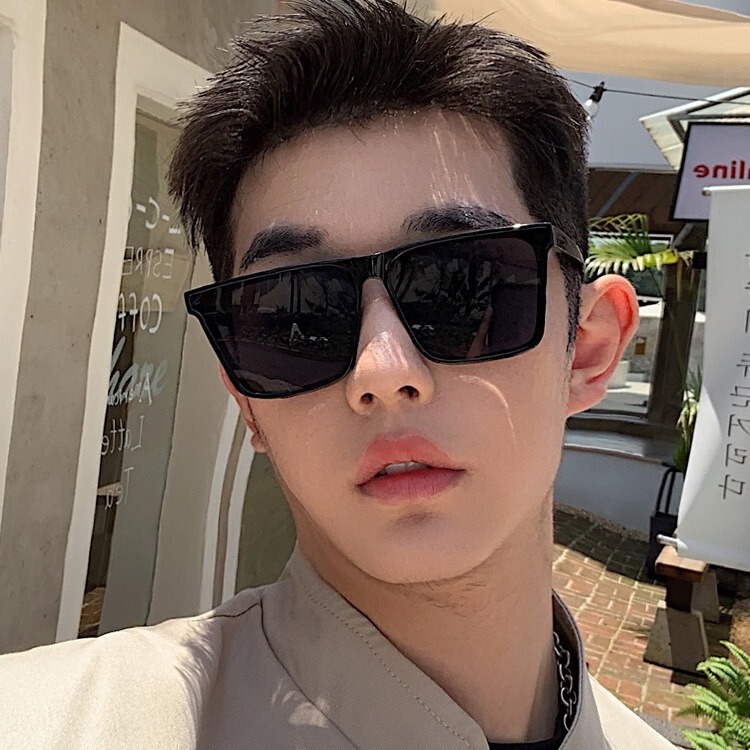 Men's New Style Sunglasses, Uv Protection, Unisex Trendy Square Frame, Flattering for Large Faces, Cross-Border Supply Men's New Style Sunglasses, Uv Protection, Unisex Trendy Square Frame, Flattering for Large Faces, Cross-Border Supply