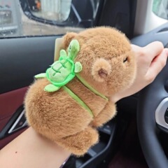 ディザトーンの同じタイプのカピバラの手首のカピバラのペンダントのぬいぐるみの学生はプレゼントを持って携帯してかわいいペンダントを持ちます。