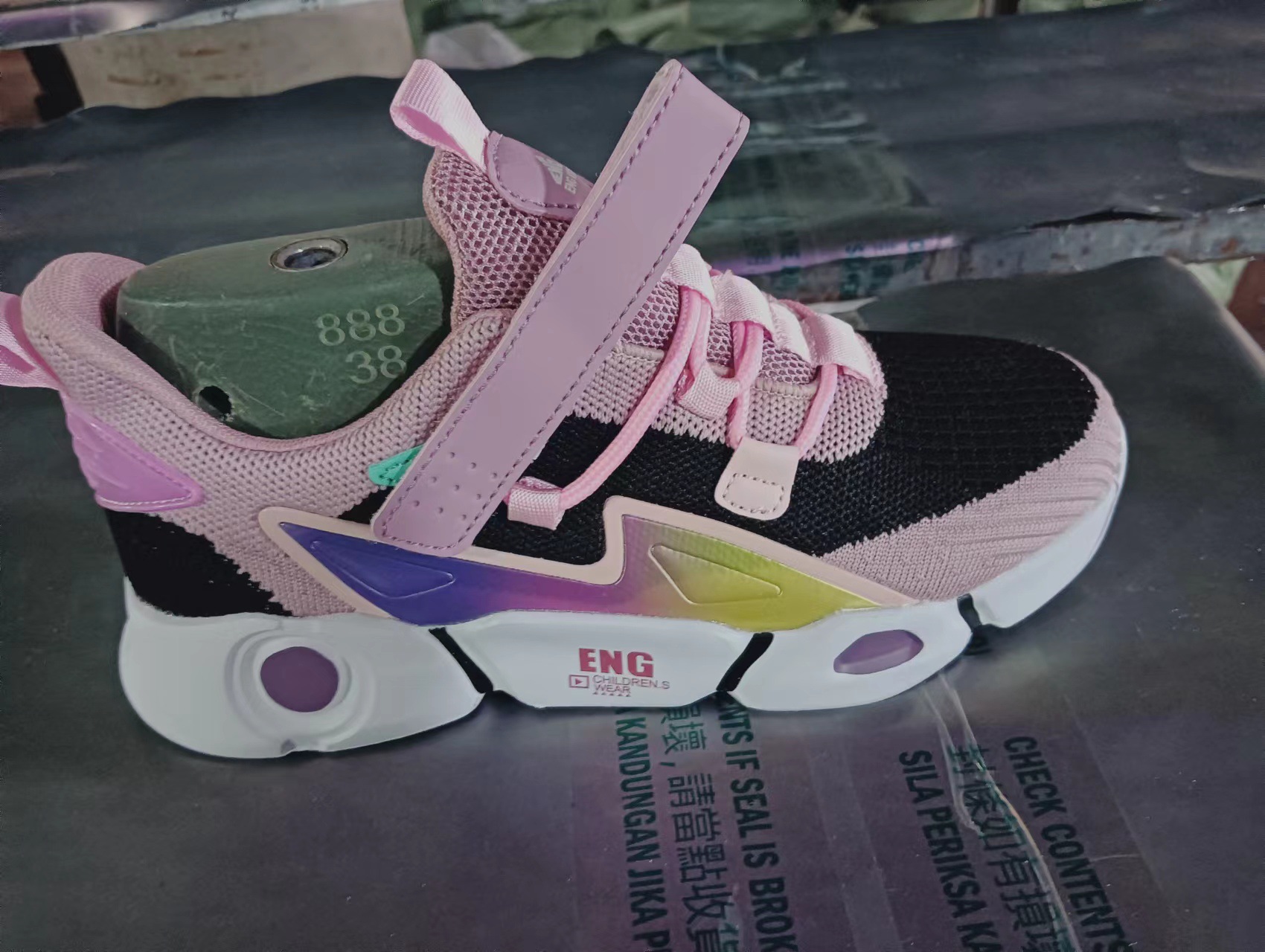 Kids Shoes new style breathable mesh men and women's running shoes for middle and large children Korean style trendy dad children's sports shoes_voghion.com
