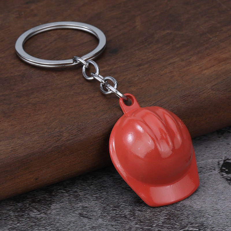 Fabricantes transfronterizos directos creativos de simulación acrílica 2D casco llavero de sitio de construcción llavero colgante regalo